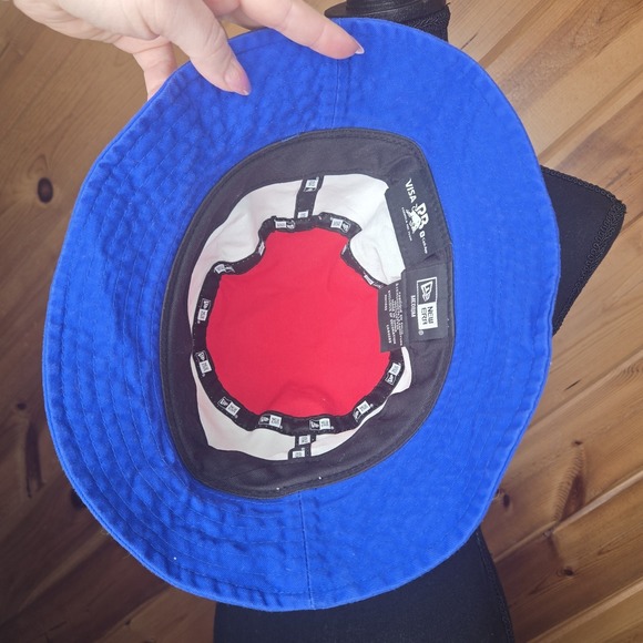 Men's New Era White RB Visa Cash App Essential Color Block Bucket Hat - Picture 5 of 7